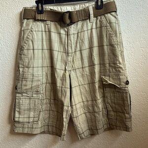 Men’s cargo shorts